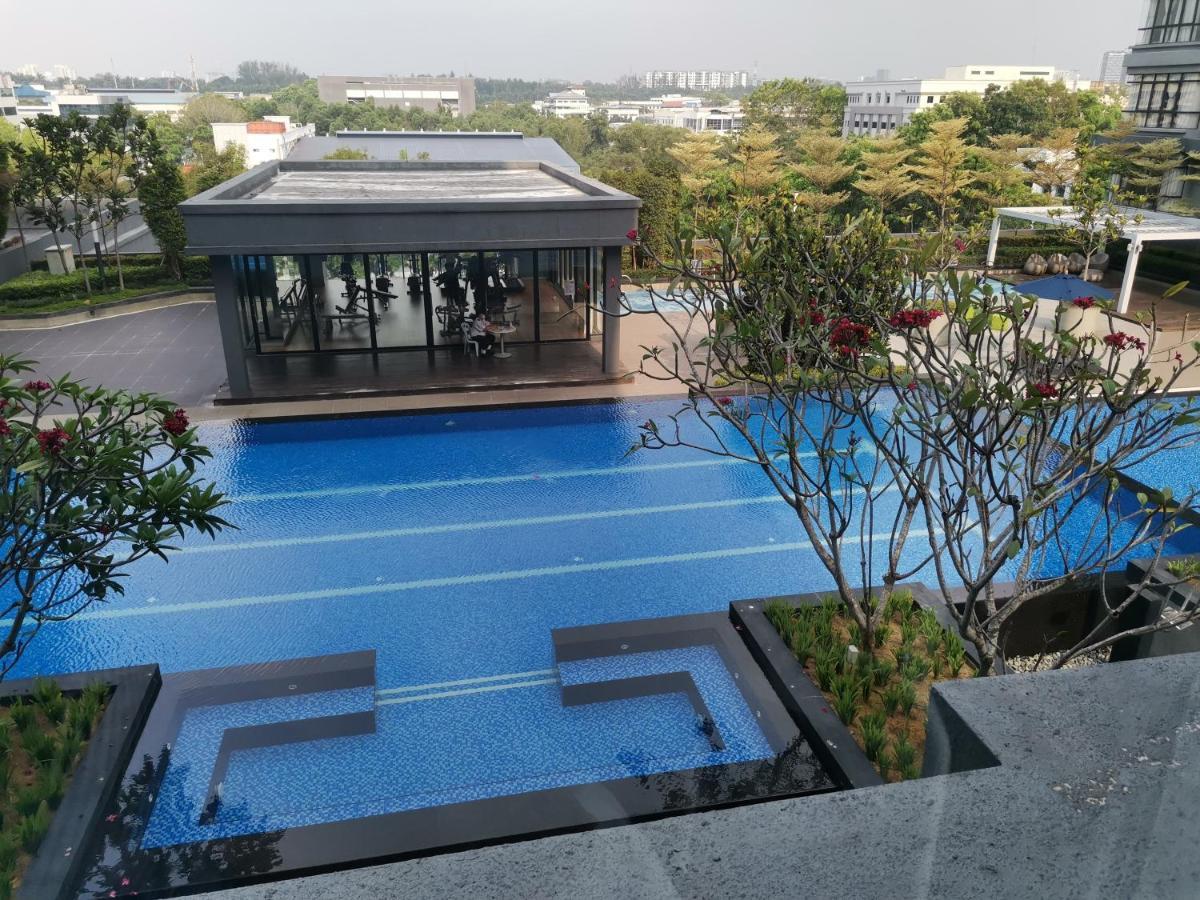 Alocasia Geniehome 3Br Free Wifi @ Utropolis Shah Alam Exterior foto